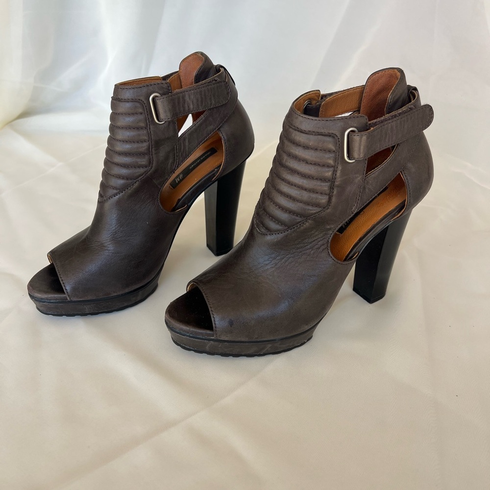 H&M Brown Leather Heels size 6